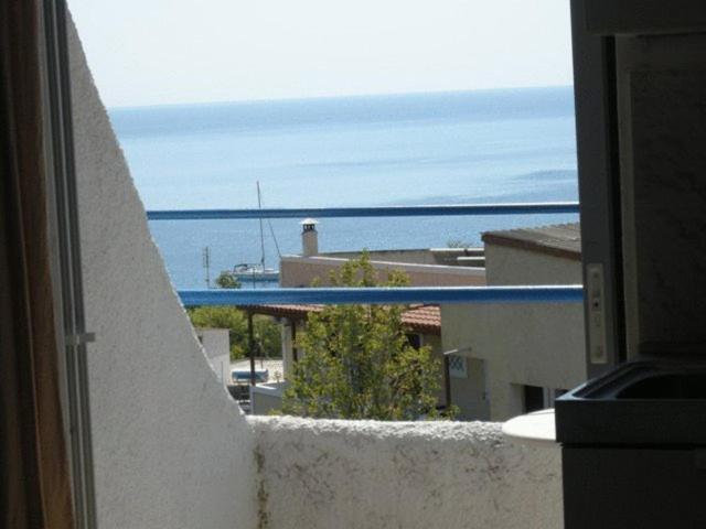 Efrosyni Apartament *